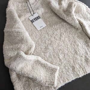 Mango BNWT Bouclé-knit wool-blend sweater